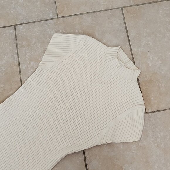 New Bohme Cream Ribbed Knit Dress Size Medium - Picture 2 of 10